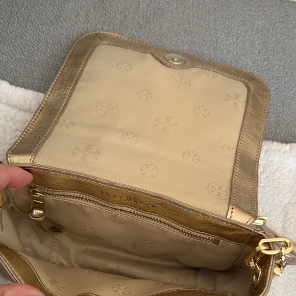 Tory Burch Metallic Gold Crossbody Bag - Picture 6 of 7